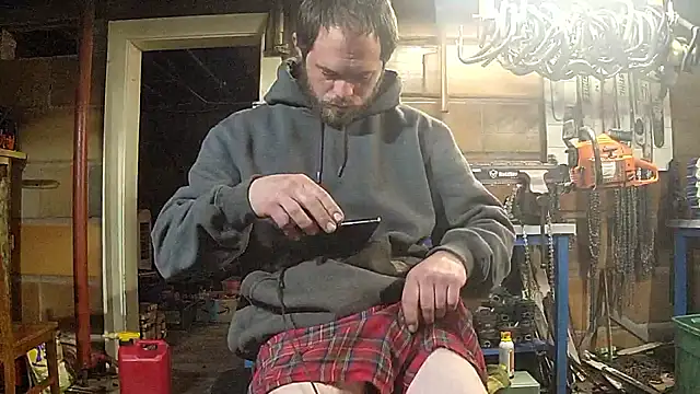 Bigoleslong98765 online show from March 23, 10:14 pm