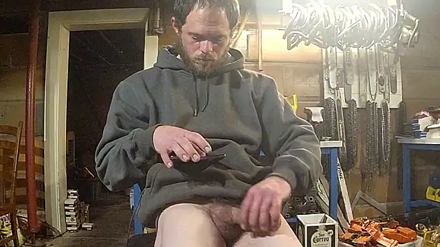 Bigoleslong98765 online show from April 2, 8:45 am