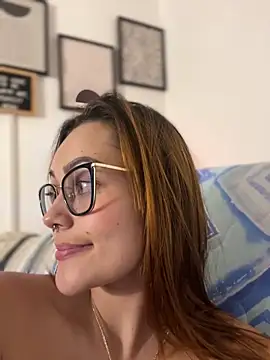 Snapshot of Miss-Abbii chatting on December 25, 11:10 pm Miss-Abbii online show from December 25, 11:10 pm