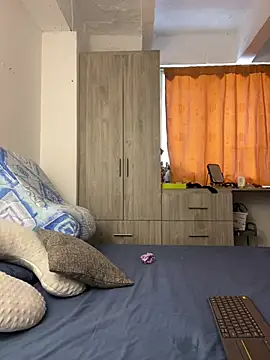 Snapshot of Miss-Abbii chatting on December 29, 3:46 pm Miss-Abbii online show from December 29, 3:46 pm