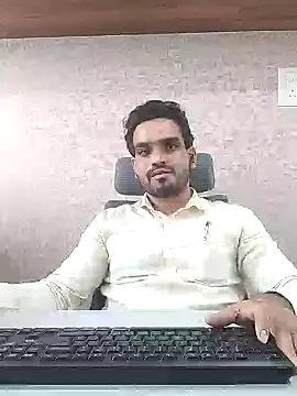 Snapshot of indianguy89 chatting on December 7, 12:13 pm indianguy89 online show from December 7, 12:13 pm