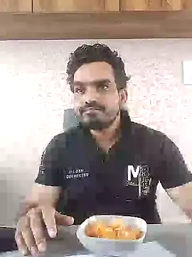 Snapshot of indianguy89 chatting on December 29, 8:33 am indianguy89 online show from December 29, 8:33 am