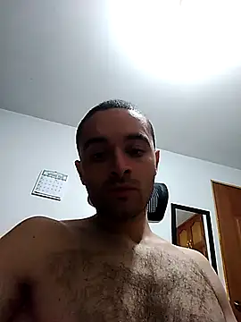 Snapshot of andrew_co chatting on September 18, 6:37 am andrew co online show from September 18, 6:37 am