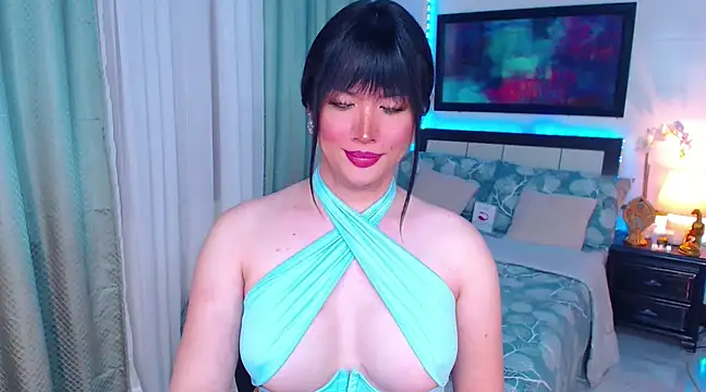 Snapshot of Heavenly_Treats chatting on March 18, 10:03 am Heavenly Treats online show from March 18, 10:03 am