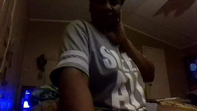 EbonyFetishQueen online show from October 14, 12:00 am