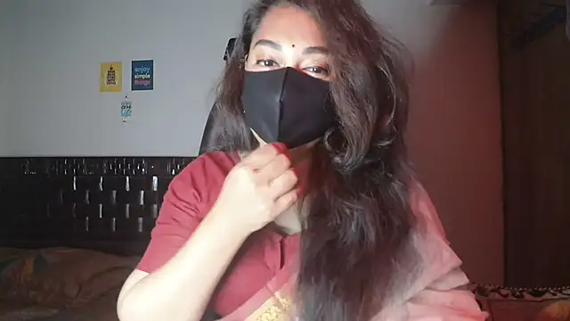 Most-Beautiful-Queen online show from December 22, 7:22 pm