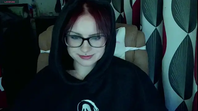 Snapshot of submissiveslut1996 chatting on May 2, 9:42 pm submissiveslut1996 online show from May 2, 9:42 pm