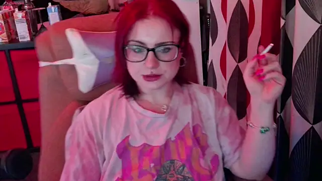 Snapshot of submissiveslut1996 chatting on May 16, 9:35 pm submissiveslut1996 online show from May 16, 9:35 pm