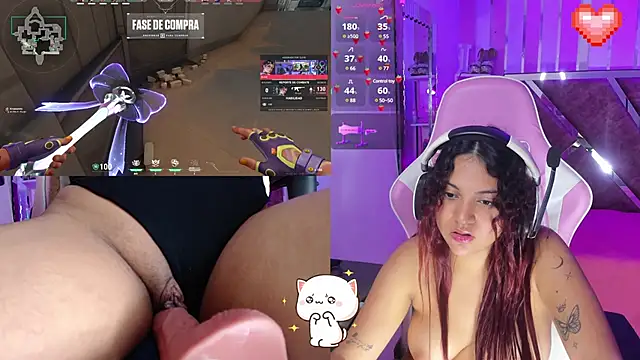 PetiteSophie  online show from March 5, 4:57 pm