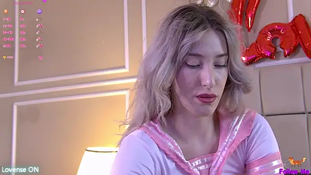 SerenaBennet online show from September 20, 5:41 am