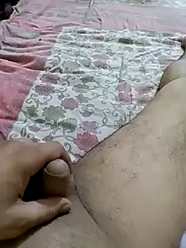 Snapshot of mrmukesh007 chatting on September 30, 4:56 pm mrmukesh007 online show from September 30, 4:56 pm