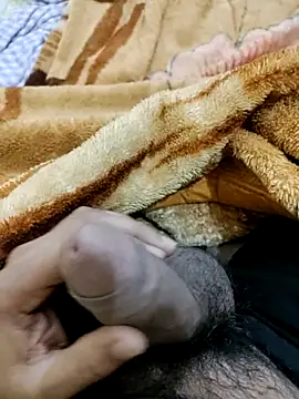 Snapshot of mrmukesh007 chatting on December 17, 5:41 pm mrmukesh007 online show from December 17, 5:41 pm