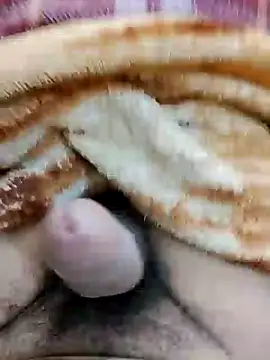 Snapshot of mrmukesh007 chatting on January 18, 3:21 am mrmukesh007 online show from January 18, 3:21 am