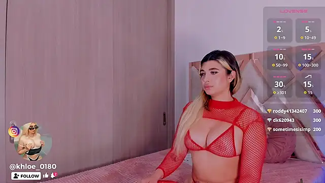 Snapshot of khloe__018 chatting on October 17, 12:08 pm khloe 018 online show from October 17, 12:08 pm