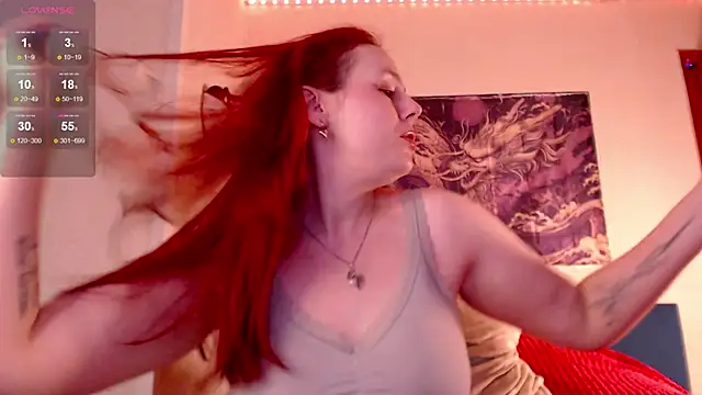 Snapshot of VanessaLincum chatting on September 29, 6:51 am VanessaLincum online show from September 29, 6:51 am