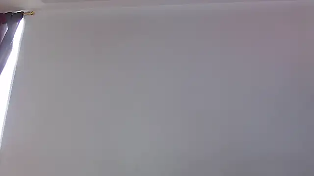 Sharickleon11 online show from February 1, 4:00 pm