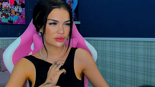 Snapshot of Angel_Sapphire_ chatting on December 23, 11:47 am Angel Sapphire online show from December 23, 11:47 am