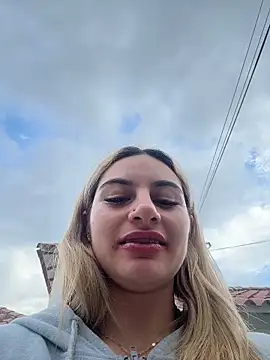 Snapshot of AtheneaRossi chatting on March 20, 10:14 pm AtheneaRossi online show from March 20, 10:14 pm