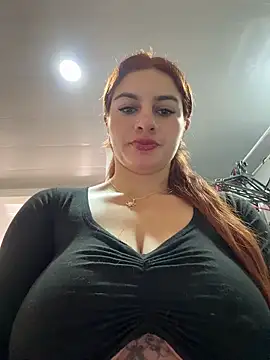 AtheneaRossi online show from May 21, 2:46 pm