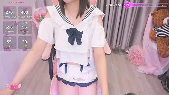 Snapshot of Yuka_Chan chatting on April 23, 11:09 am Yuka Chan online show from April 23, 11:09 am
