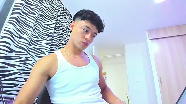 Snapshot of Sebastian-Dash chatting on February 5, 2:08 am Sebastian-Dash online show from February 5, 2:08 am