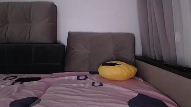  JustmeHere  online show from September 24, 8:56 pm