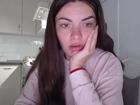  JustmeHere  online show from October 5, 7:39 am