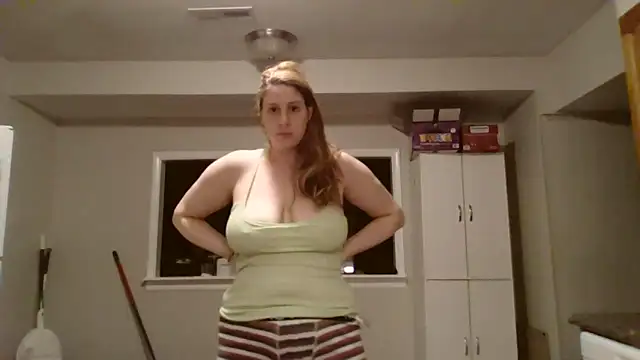 MsLG12301 online show from February 14, 6:08 pm