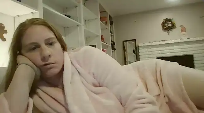 MsLG12301 online show from March 2, 12:53 am