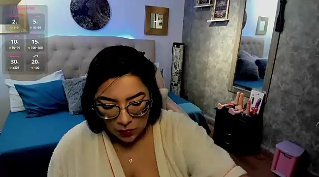 Daring  natasha  online show from January 20, 8:07 pm