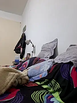 Snapshot of Juanhots chatting on February 3, 8:36 pm Juanhots online show from February 3, 8:36 pm