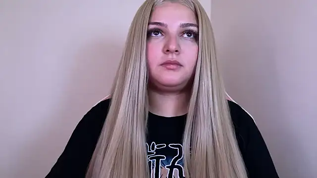 SweetPaige  online show from February 5, 1:33 pm