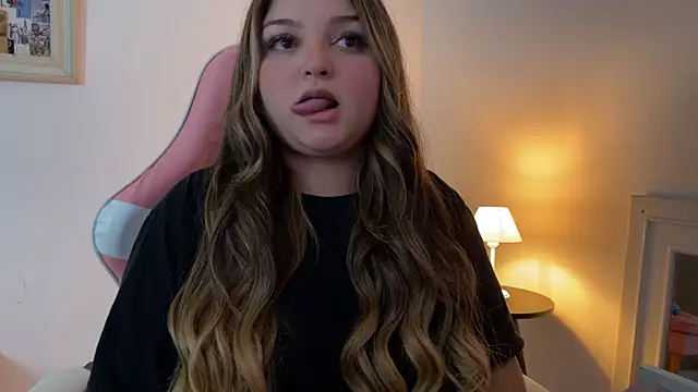 SweetPaige  online show from November 30, 12:47 am