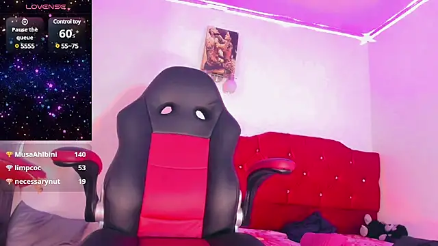 Snapshot of naomy__xx chatting on January 23, 4:30 am naomy xx online show from January 23, 4:30 am