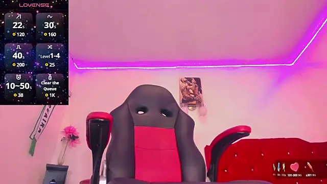 Snapshot of naomy__xx chatting on January 25, 3:19 am naomy xx online show from January 25, 3:19 am