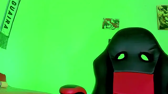 Snapshot of naomy__xx chatting on September 27, 3:00 am naomy xx online show from September 27, 3:00 am