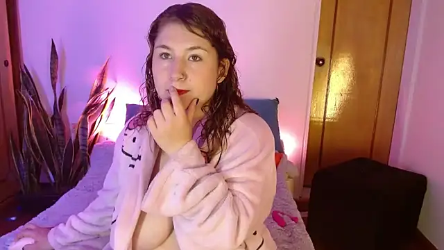 kittycatw online show from September 25, 6:06 am