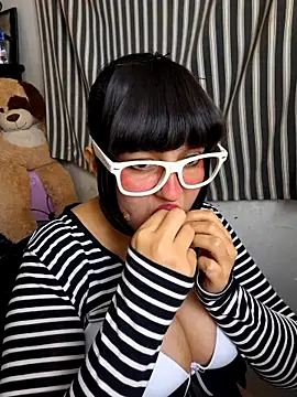 Derry Cooper online show from December 21, 12:40 am