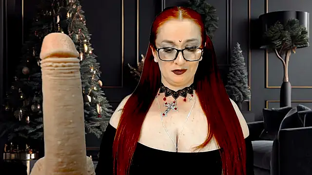 helenas fantasy online show from December 19, 1:07 am