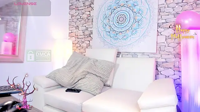 Jhonny-Blake online show from October 11, 9:24 pm