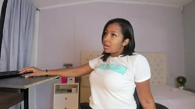 Snapshot of nami_sam01 chatting on January 28, 12:43 pm nami sam01 online show from January 28, 12:43 pm