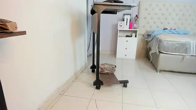 Snapshot of nami_sam01 chatting on February 4, 12:55 pm nami sam01 online show from February 4, 12:55 pm