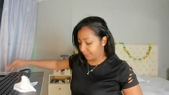 Snapshot of nami_sam01 chatting on February 13, 12:54 pm nami sam01 online show from February 13, 12:54 pm