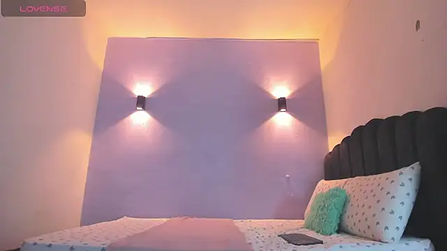 Sofia Clauss  online show from March 4, 3:55 am