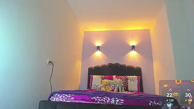 Sofia Clauss  online show from September 21, 4:25 am