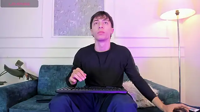 AlessandroDybala online show from December 16, 12:43 pm