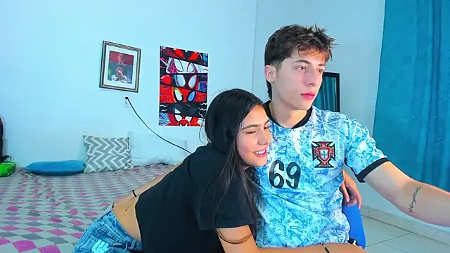 Snapshot of AlessandroDybala chatting on May 29, 12:41 am AlessandroDybala online show from May 29, 12:41 am