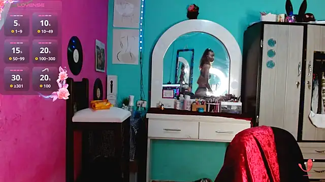 sensitive brunette online show from September 27, 8:14 pm