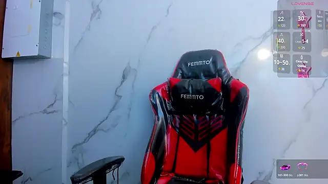 Snapshot of JeanRam18 chatting on February 28, 1:01 pm JeanRam18 online show from February 28, 1:01 pm