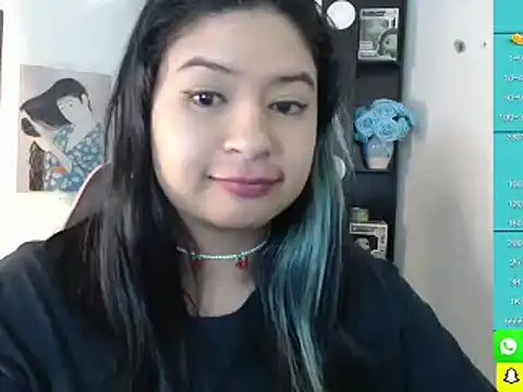Snapshot of mollyshake1 chatting on December 24, 11:06 am mollyshake1 online show from December 24, 11:06 am
